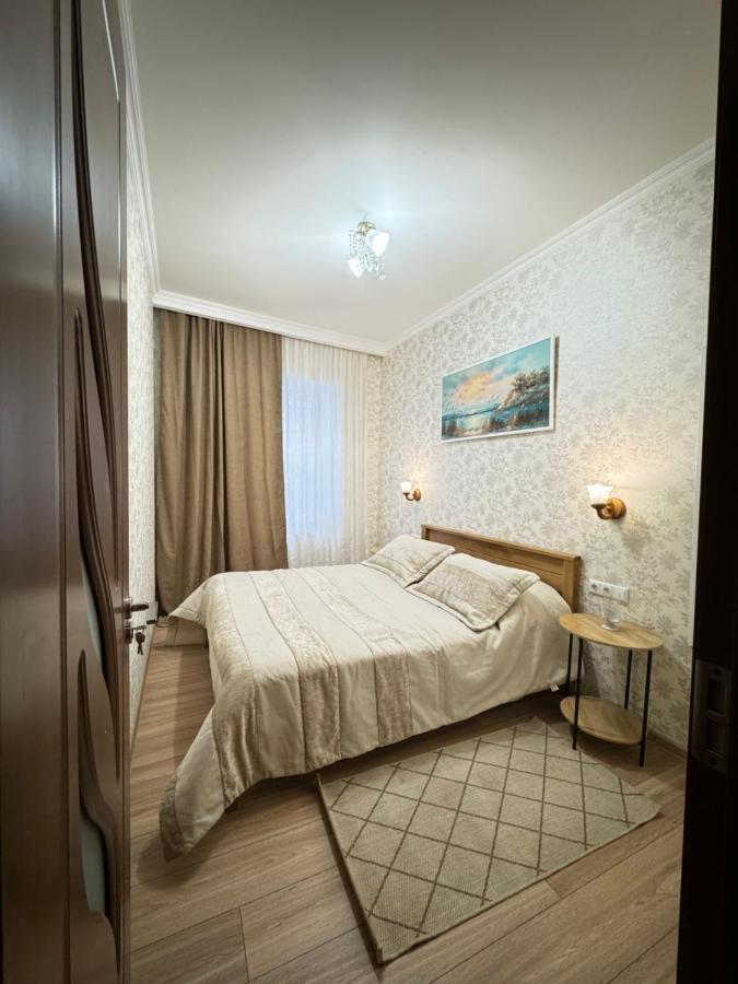 Nikita'S Old Tbilisi Apartment Exterior photo